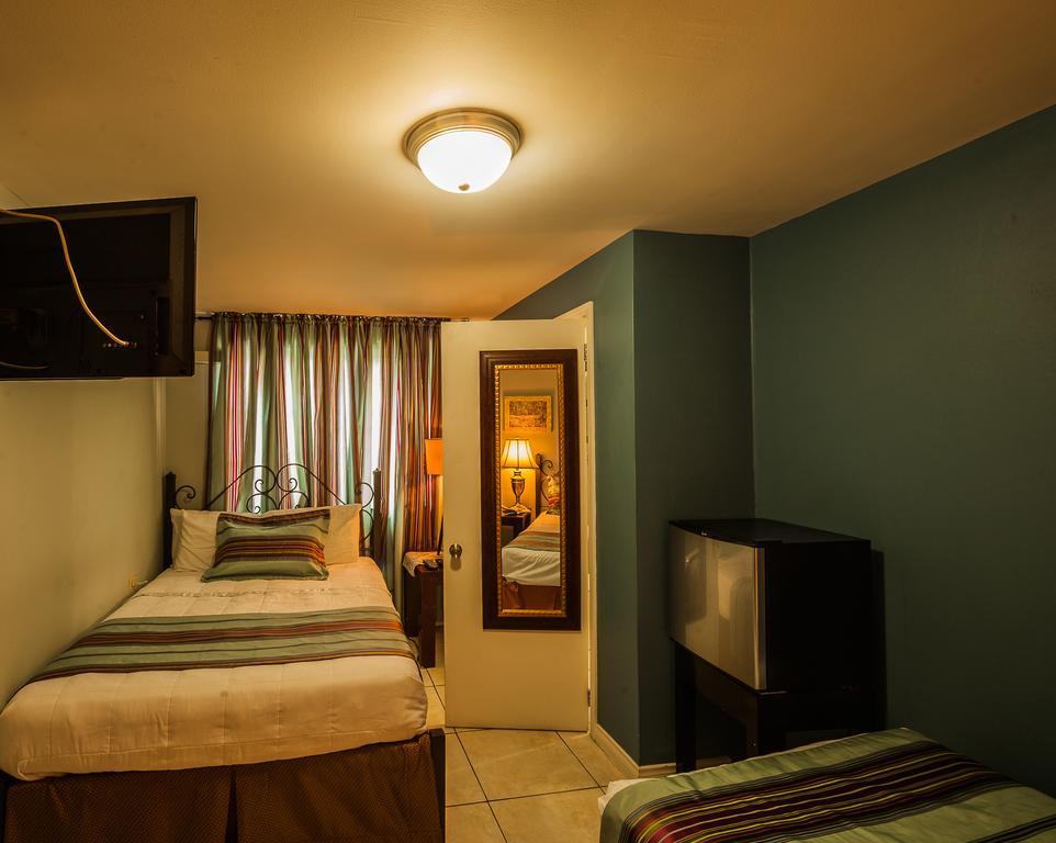 Inn at 87 Port of Spain Bagian luar foto